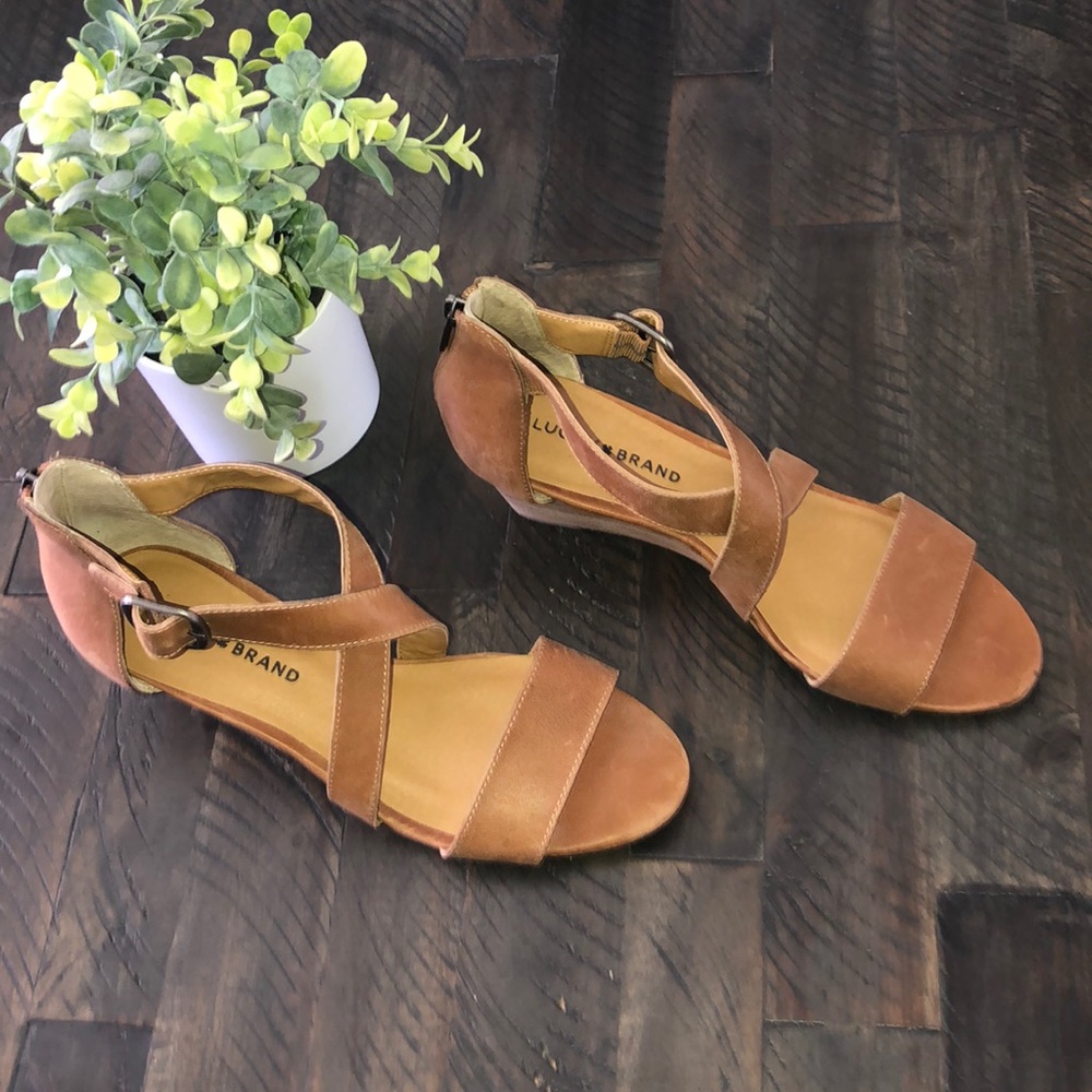 Lucky Brand wedges 🍀